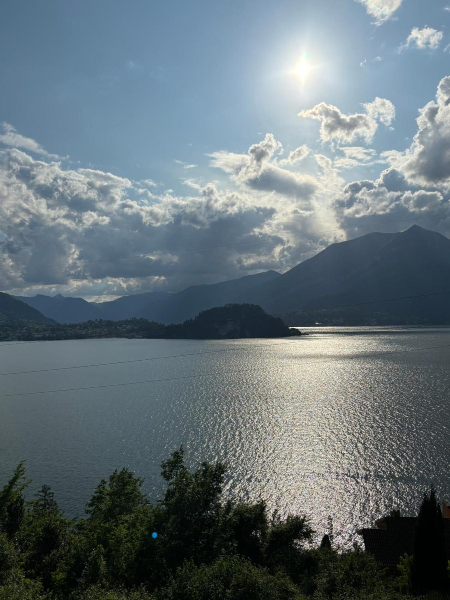 Ortensia Lake Como - Perfect For Couple And Pets Varenna Dış mekan fotoğraf